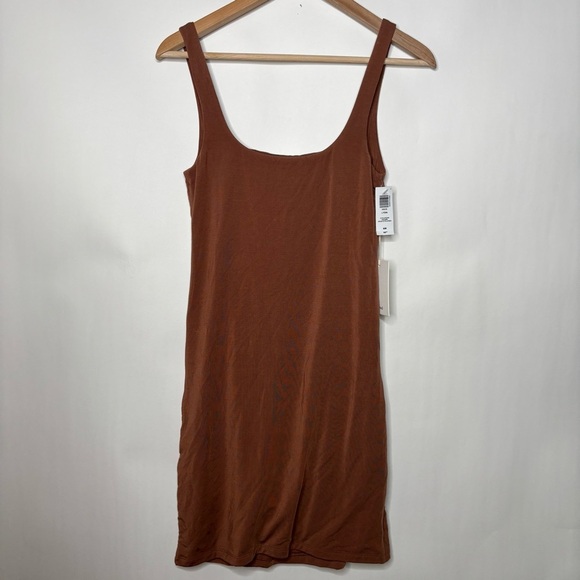 Aritzia Wilfred Lydia Ruched Bodycon Mini Dress NWT size Medium - Picture 10 of 12